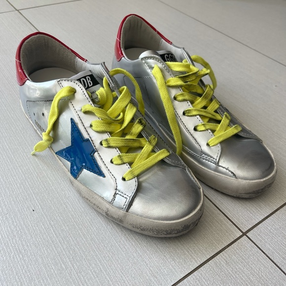 NWT Brand New Golden Goose Women’s Superstar Silver Blue Star Leather Sneaker 37 - Picture 2 of 16